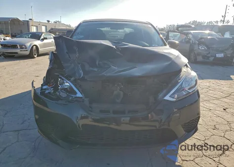 2016 Nissan Sentra S z USA, uszkodzony, nr VIN 3N1AB7APXGY219571